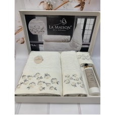 Подарочный набор полотенец La Maison с парфюмом - White flowers