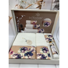Подарочный набор полотенец La Maison с парфюмом - Flowers